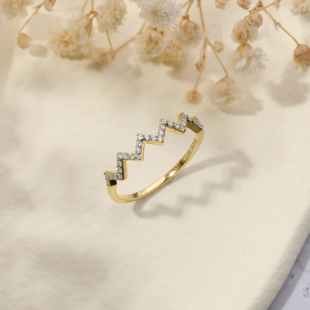 Highs And Lows Zigzag Ring