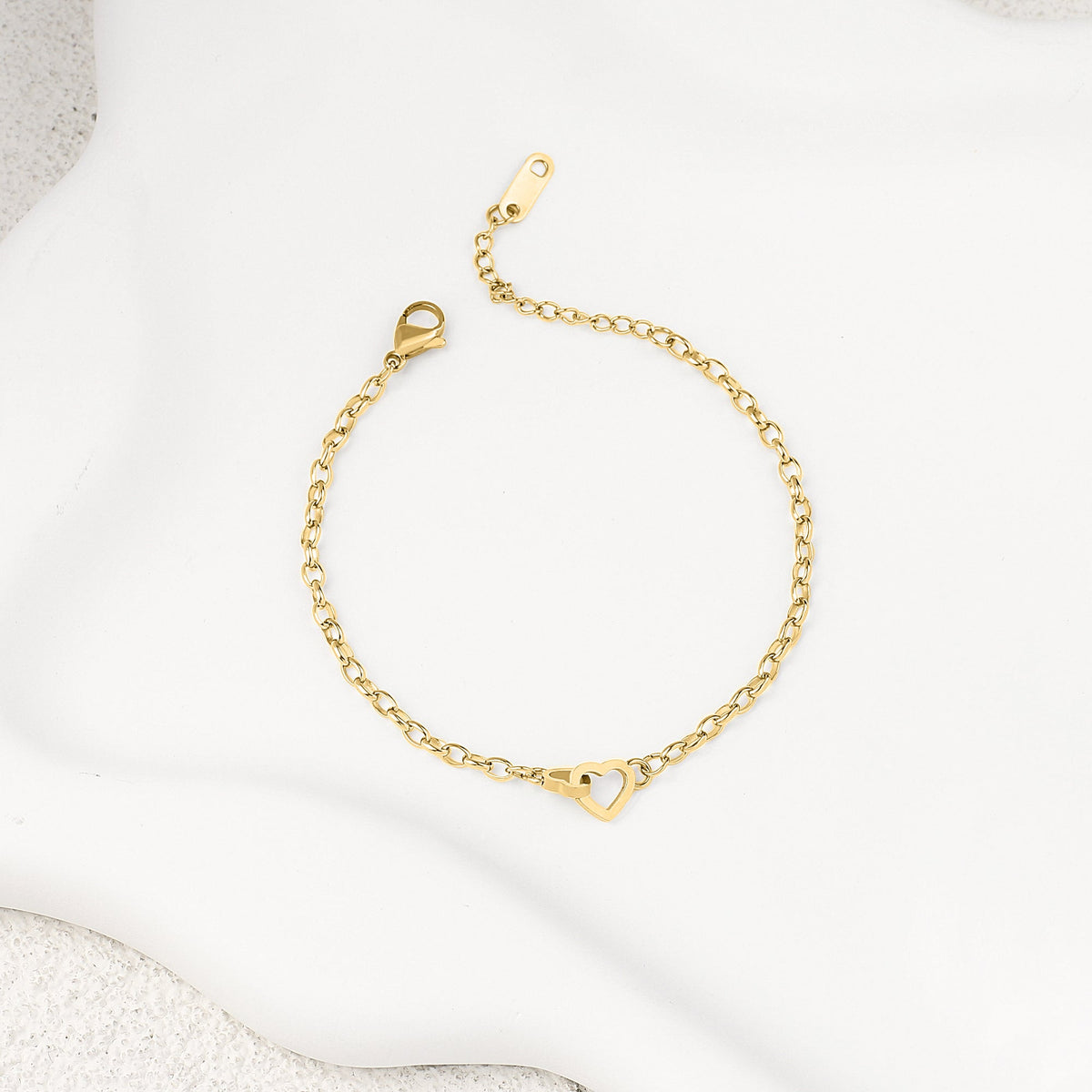 Interlocking Mini Heart Bracelet