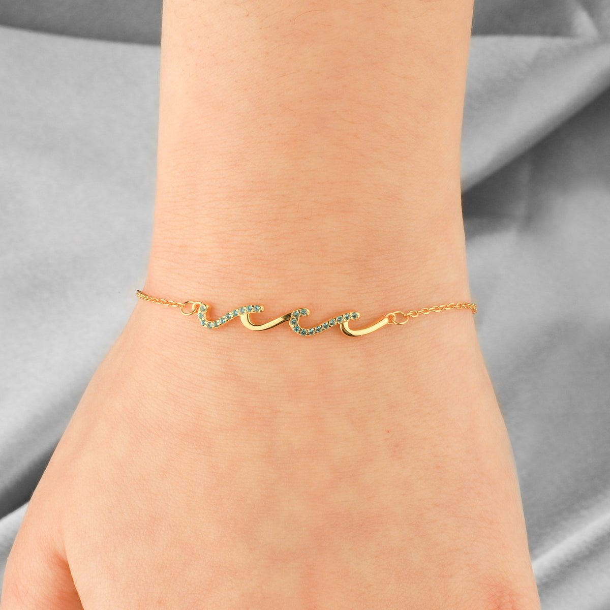 To My Bestie Dainty Triple Wave Friendship Bracelet