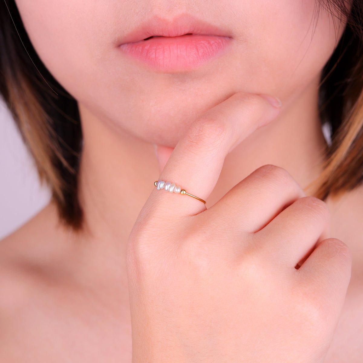 Mini Pearl Ring