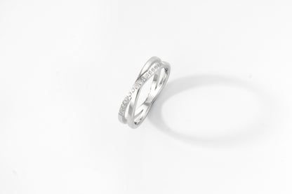 Crossing Wave Ring