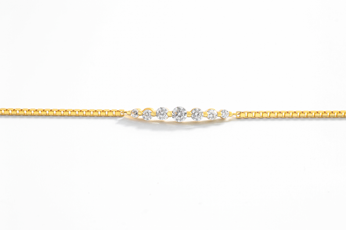 Classic Arc Bracelet