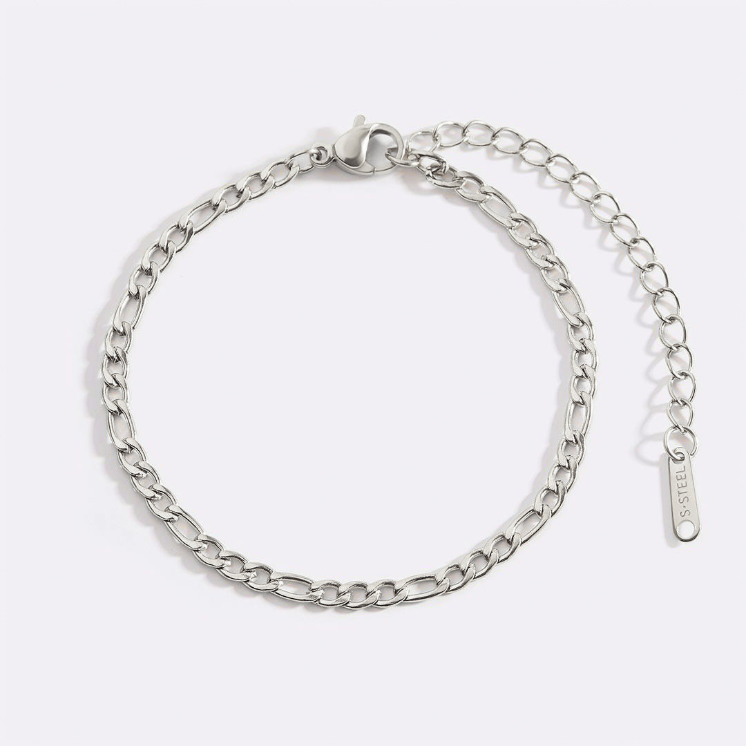 Essential Figaro Chain Bracelet