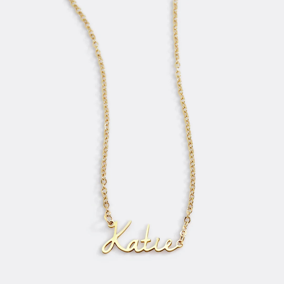 Fairy Name Necklace – Close Fit