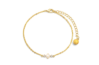 Glimmering Pearl Bracelet