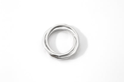Hammered Interlocking Ring