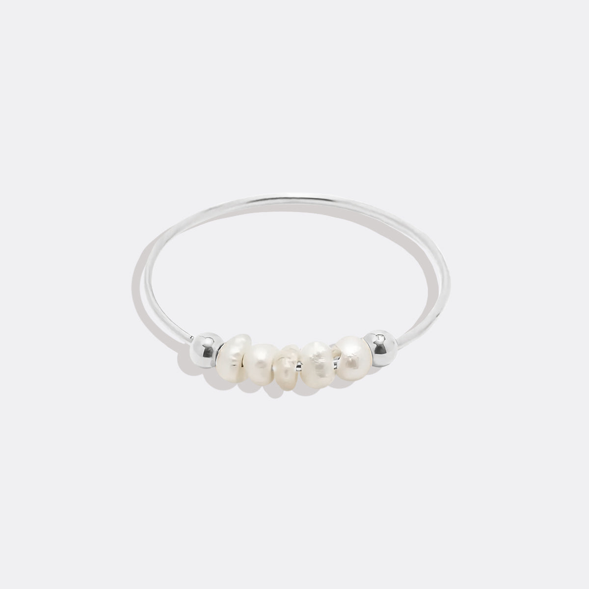 Mini Pearl Ring
