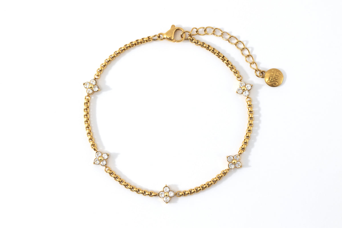 Radiant Clover Bracelet