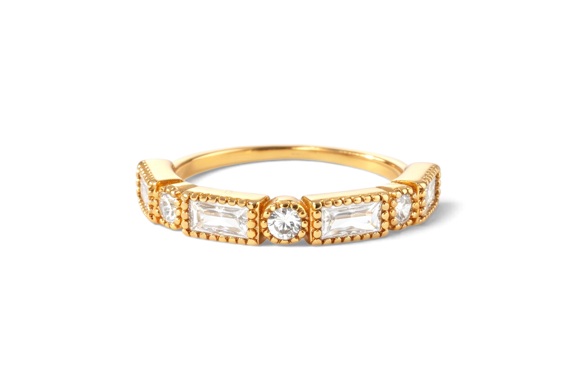 Round & Baguette Vintage Ring