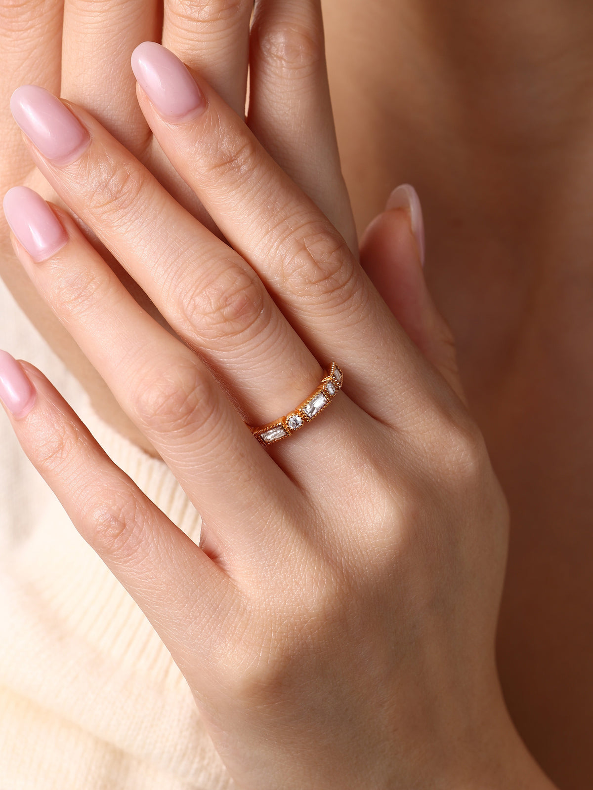 Round & Baguette Vintage Ring