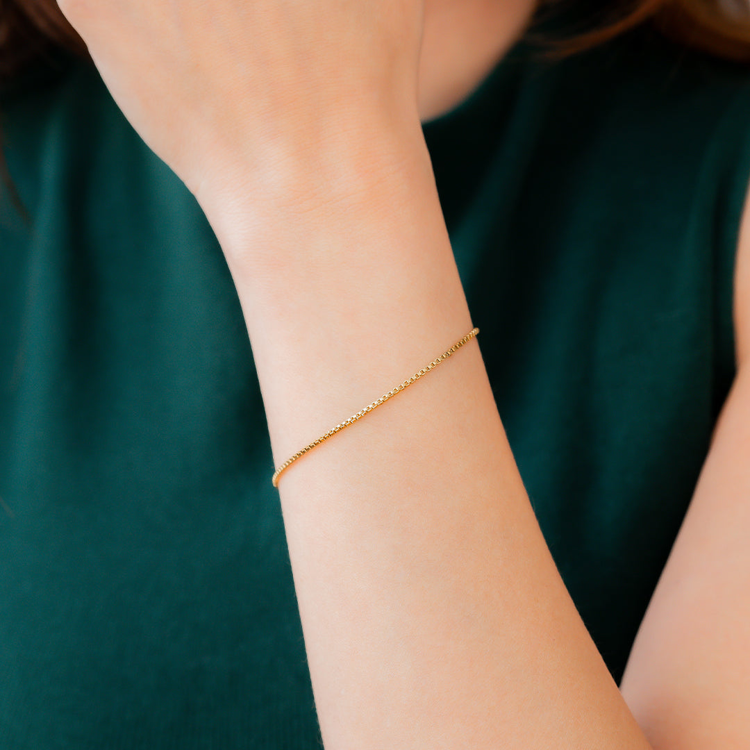 Essential Box Chain Bracelet
