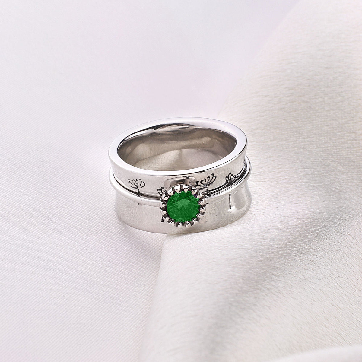 Silver Dandelion Birthstone Spinning Fidget Ring
